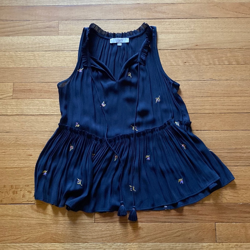 loft navy embroidered sleeveless blouse